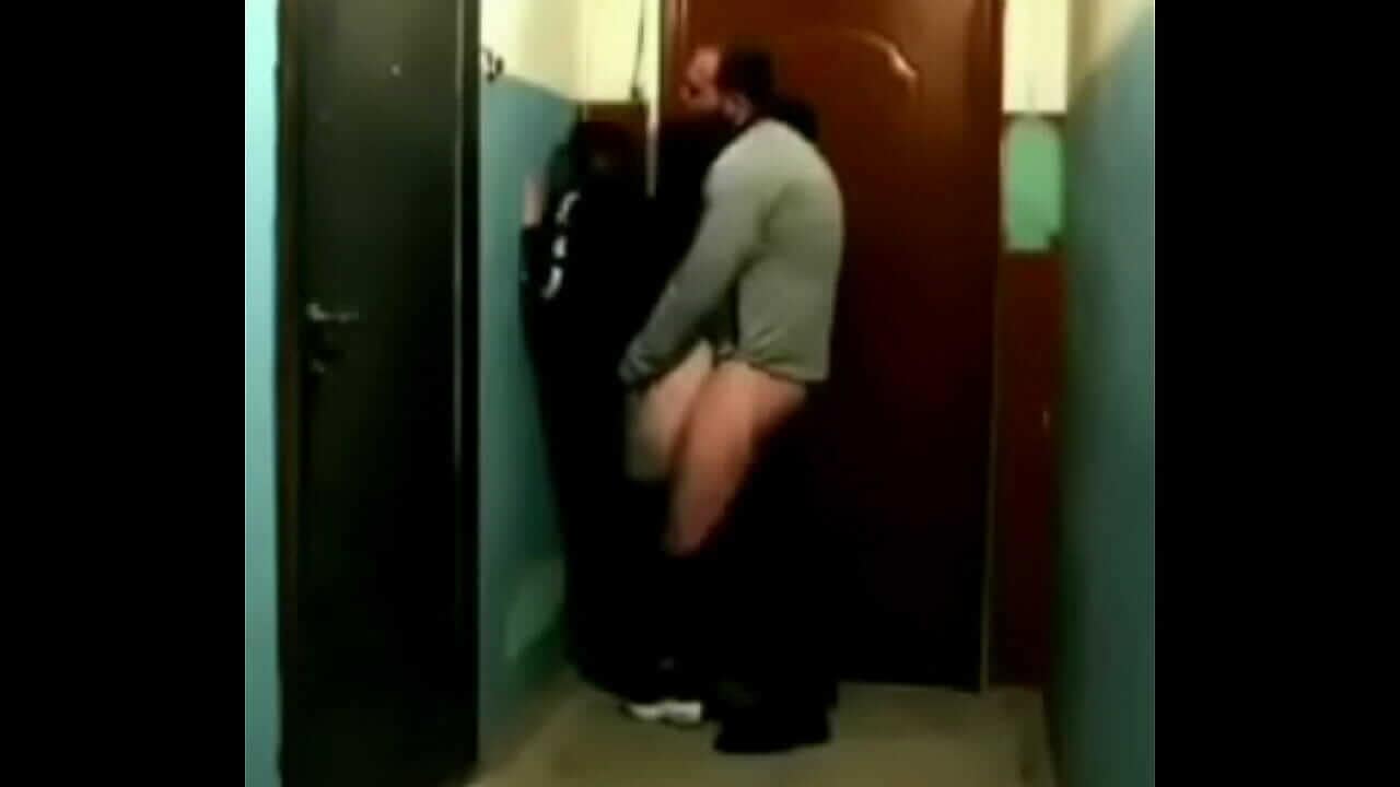 محجبة عربية محترفة في المص – سكس عربي مغري