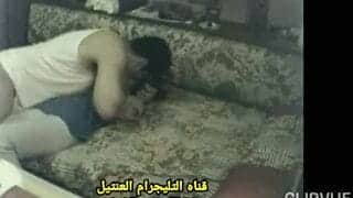 سكس مصري – مرات صاحبه تقول له: لأ مش هينفع… وبعدين تتنازل وتتفشخ