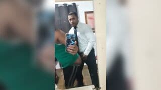 المدير والسكرتيرة بغرفة النوم سكس حقيقي