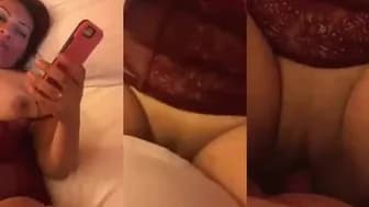 قذف في كسها الجامد وهي بتضحك – سكس مصري